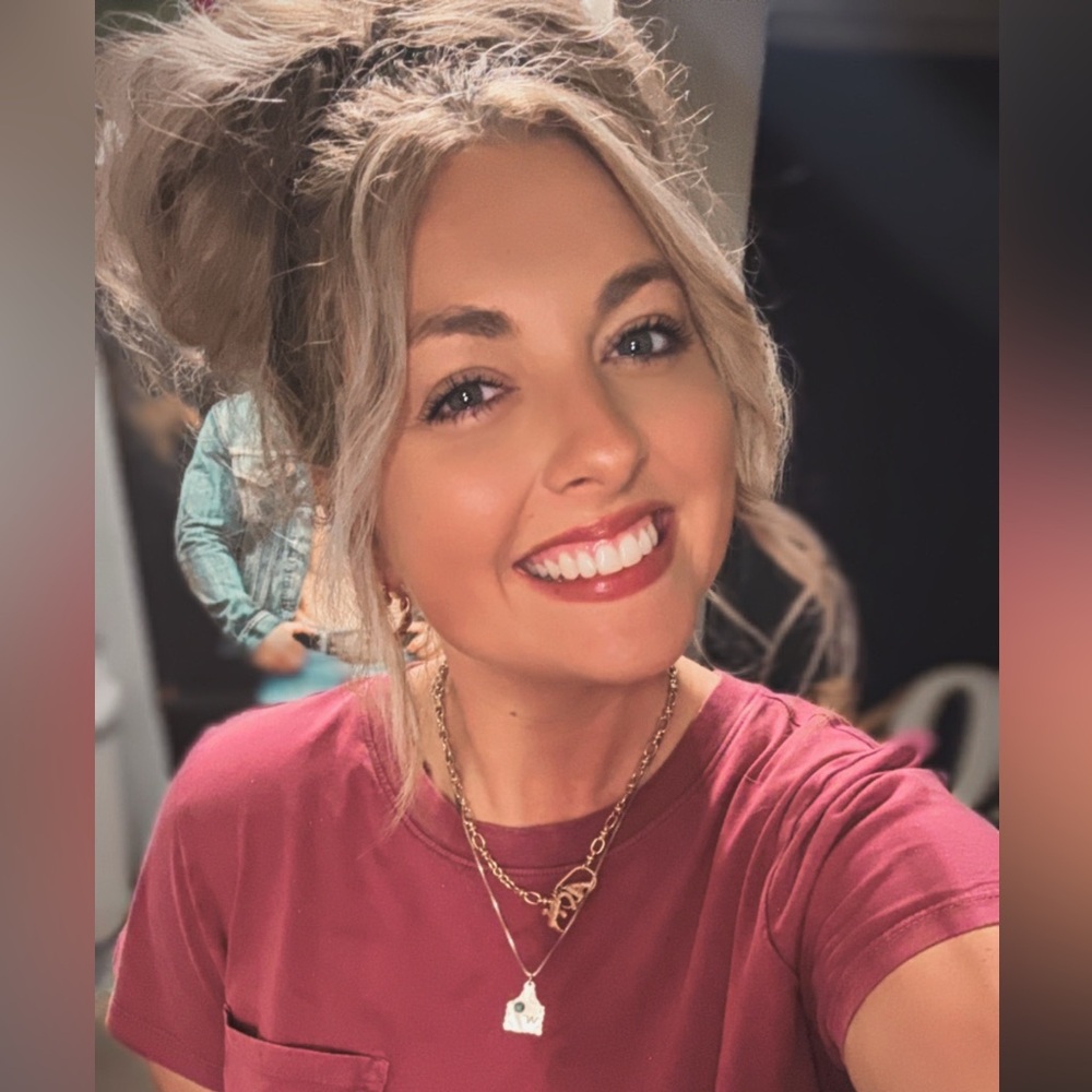 Meet your Posher, Amanda